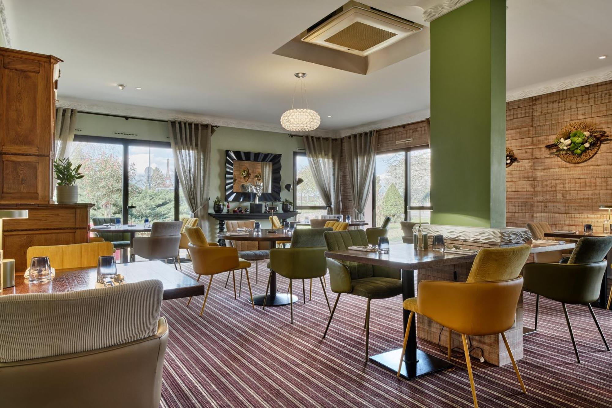 Hotel Restaurant Crystal Erstein Esterno foto